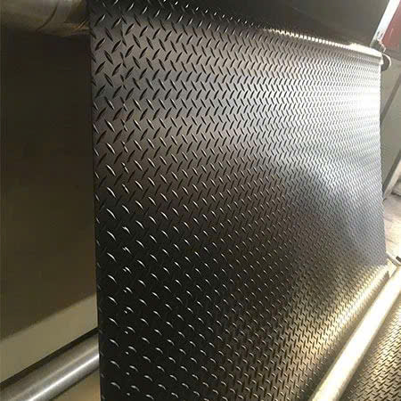 Bề mặt tấm cao su chống trượt