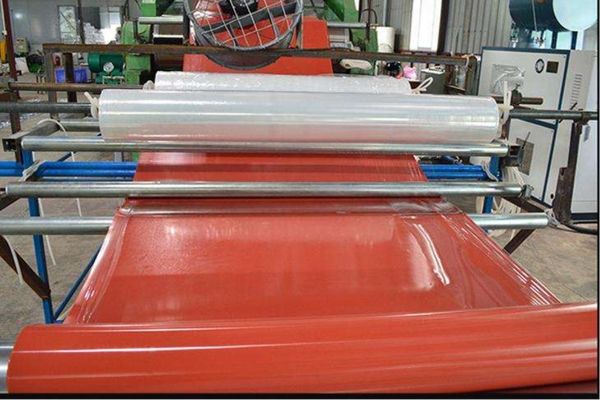 Tấm silicone chịu nhiệt được ứng dụng trong nhiều lĩnh vực