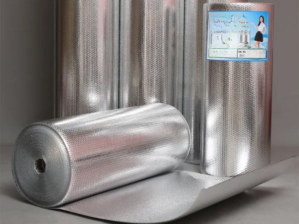 cách nhiệt mái tôn nhà xưởng bằng cuộn túi khí hai mặt bạc