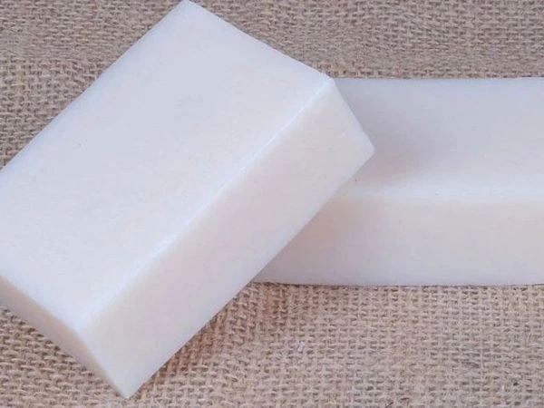 Nhựa POM tên viết tắt của Polyoxymethylene